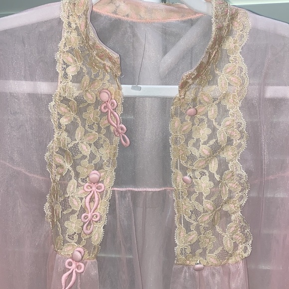 VAL MODE VINTAGE PEIGNOIR SET SOFT PINK SMALL - Picture 8 of 17
